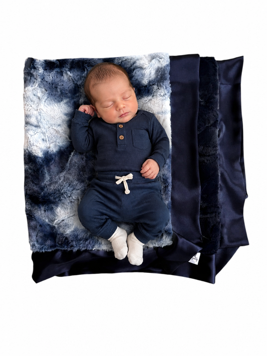 Navy Tie Dye- Luxe Cuddle Blanket